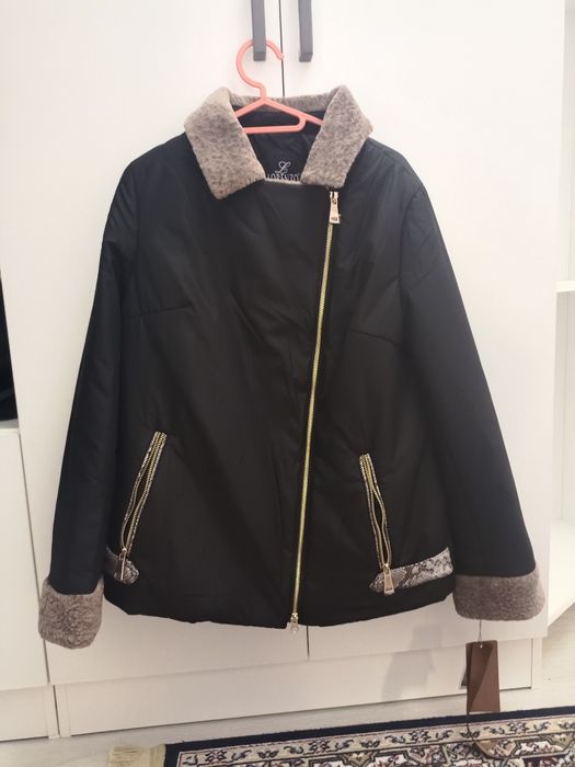 Пальто,куртка весна-осень