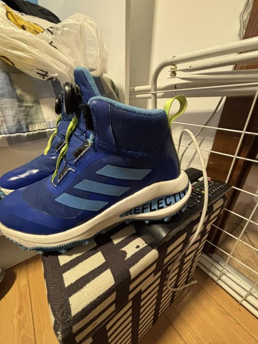 Маратонки зимни 35 Adidas