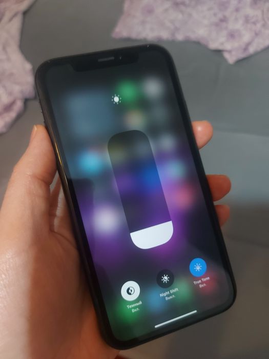 Айфон хр 64 гб 75%