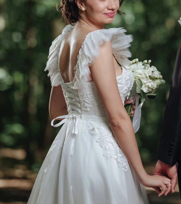 Rochie mireasă purtată doar la biserică