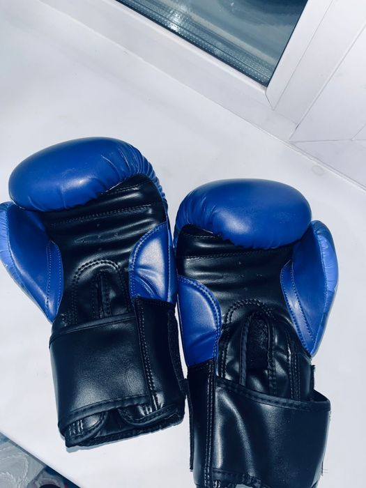Перчатка для бокса