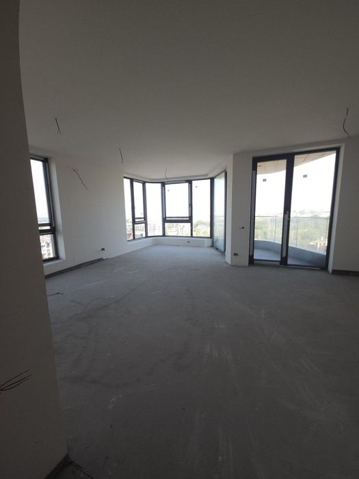 Продава се Четиристаен апартамент в София, Кръстова вада - 204 кв.м за 2648 €/кв.м - Снимка #10