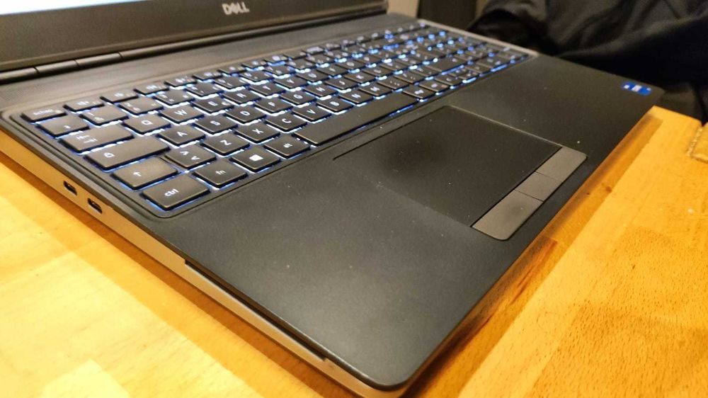 Workstation Dell Precision 7560 i7 11850H 32gb 1Tb SSD RTX 3000 Nvidia