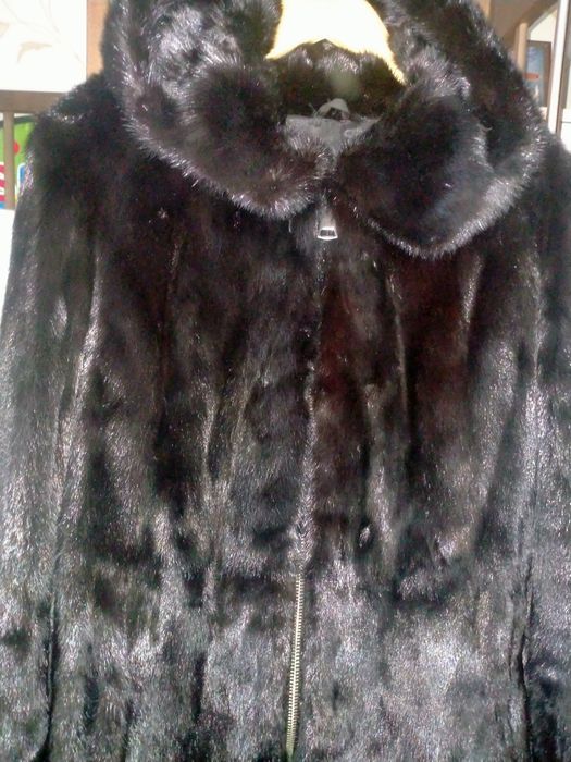 Продам норковую шубу