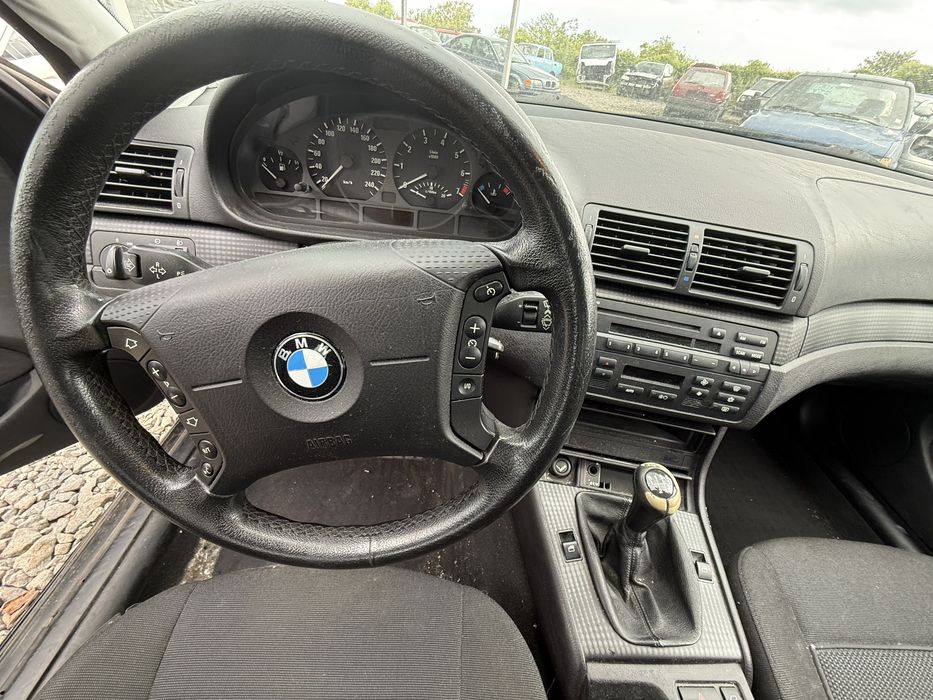 BMW 318 i  143 кс на части