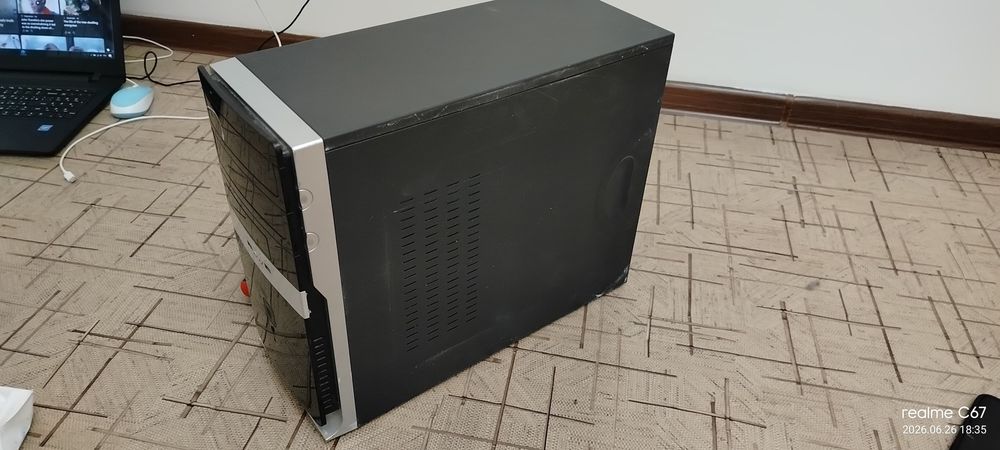 Продам компютер в хорошом состаяни