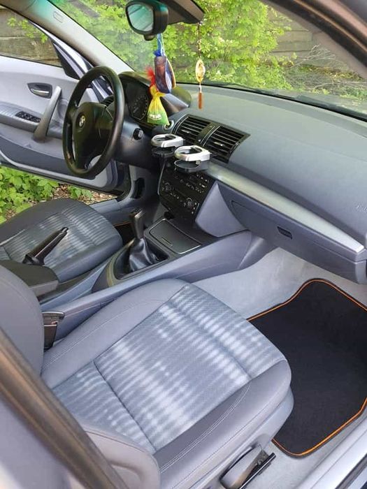 Vând BMW seria1  2005