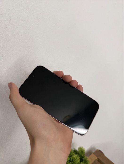 Vand iphone 15 sau schimb cu promax
