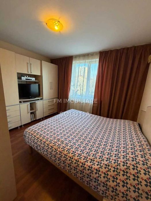 Apartament de închiriat