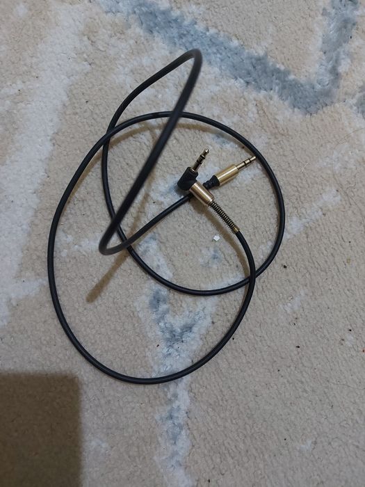 Компьютерные кабели, переходники, роутер TP-Link