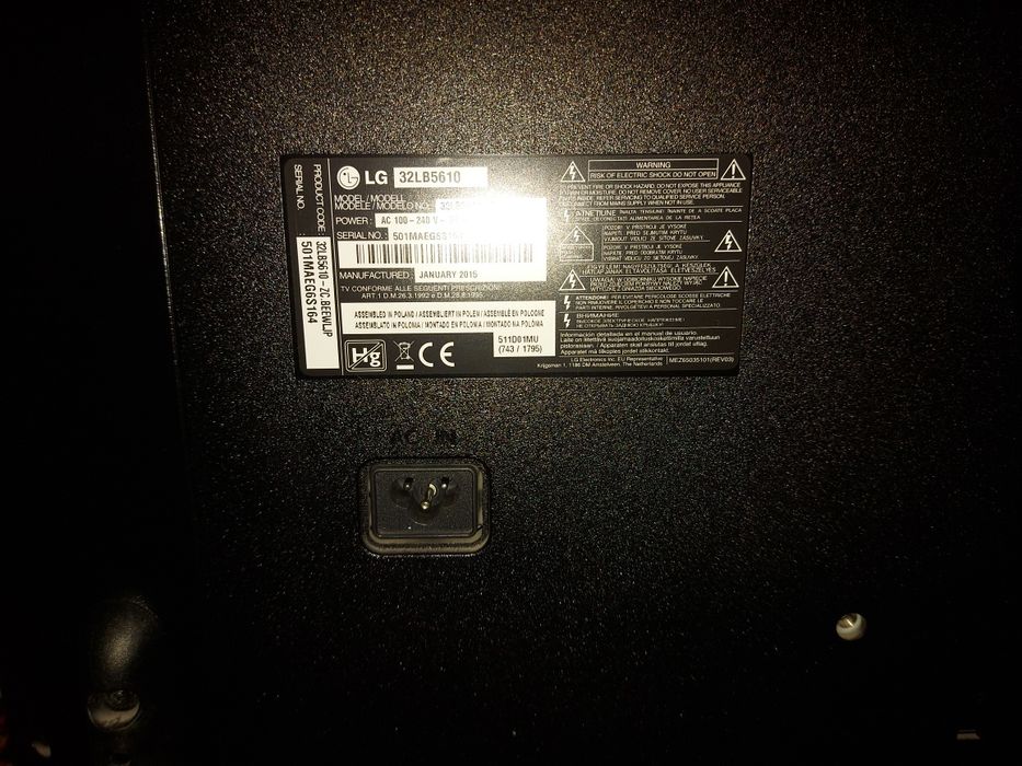 Vând televizor led Full HD LG 32LB5610