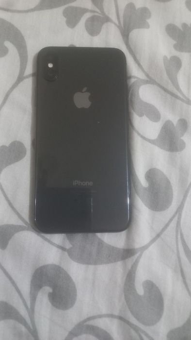 Vand iphone x în stare buna