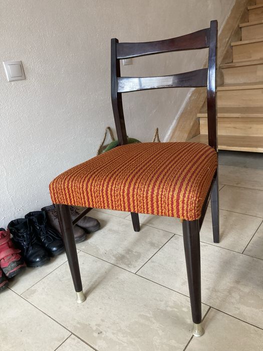 Scaune si fotolii stil vechi