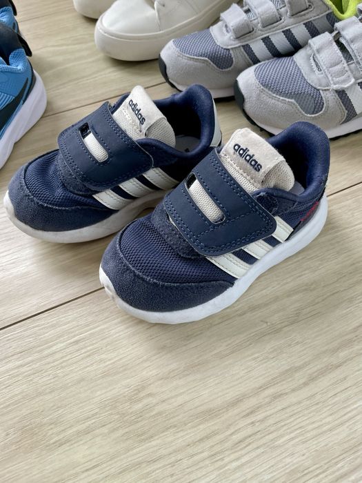 Обувки/ маратонки МНОГО ЗАПАЗЕНИ