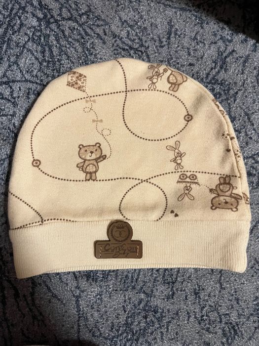 Бебешки прекрасни шапки