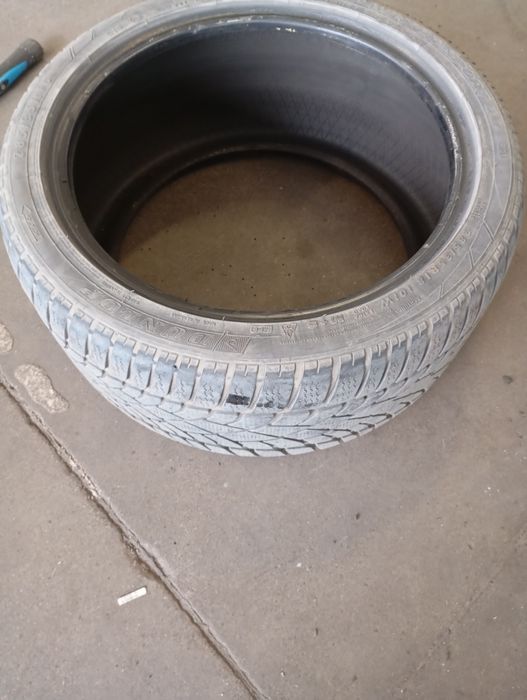 Зимни гуми DUNLOP 285/35/18