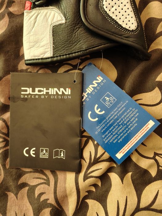 Ръкавици за мотор Duchinni DR1 два вида