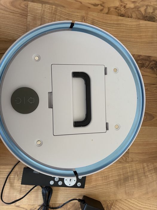 Robot aspirator V-TAC Robot Vacuum – Telecomandă inclusă – 800 PA