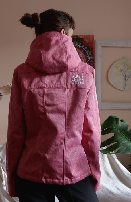 Ветровка Superdry