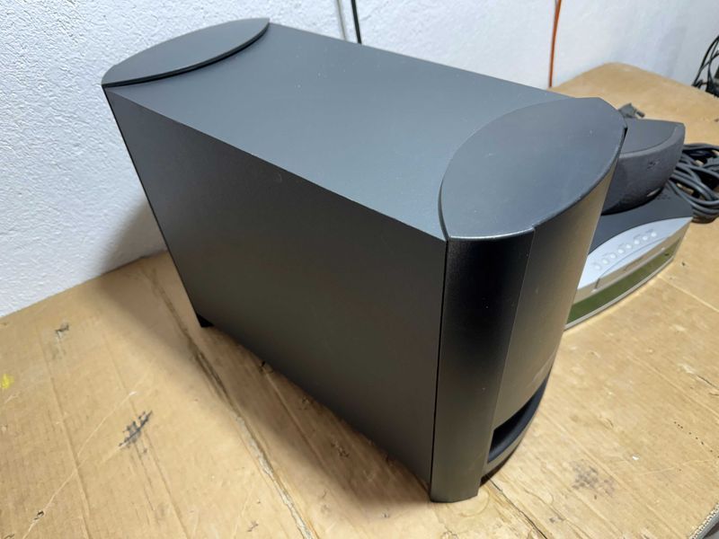 Аудио система - Bose 3-2-1