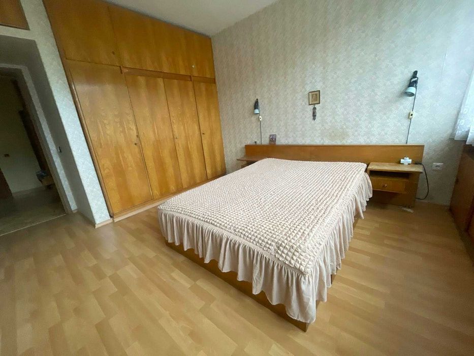Дава се под наем Четиристаен апартамент в София, Център - 160 кв.м за 850 € - Снимка #7