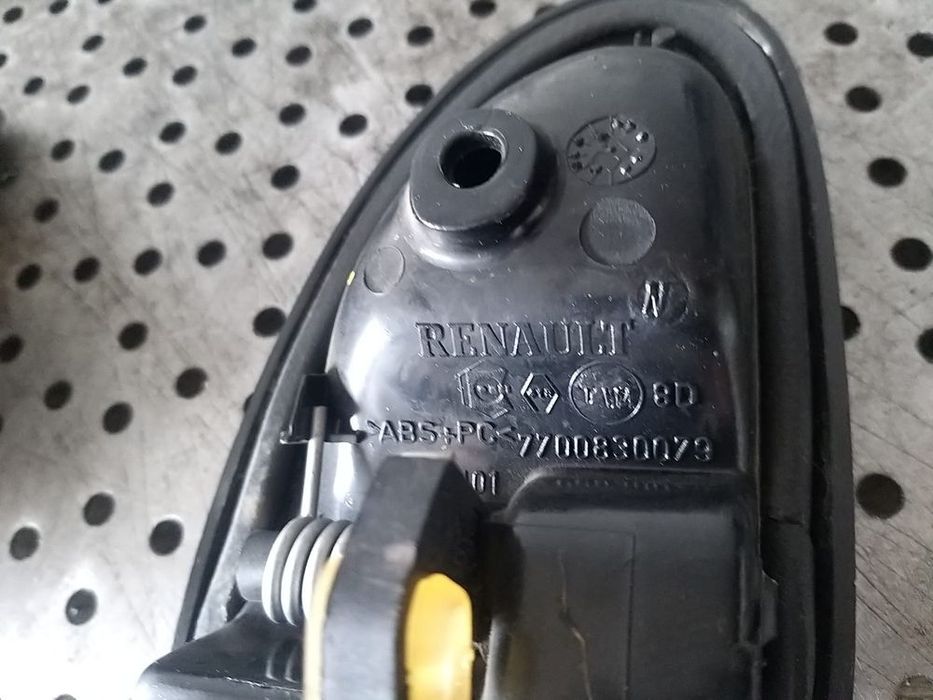 Maner interior usa dreapta fata dacia logan 2008 7700830079