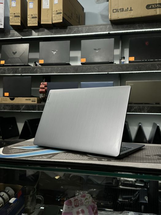 Ноутбук Lenovo Ideapad 3 AMD Ryzen 5-5625U 8|512