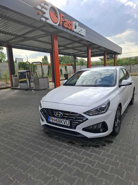 Hyundai i30 2023 1.5 Benzina Euro 6 9000 km Camera Navigatie CarPlay 6+1