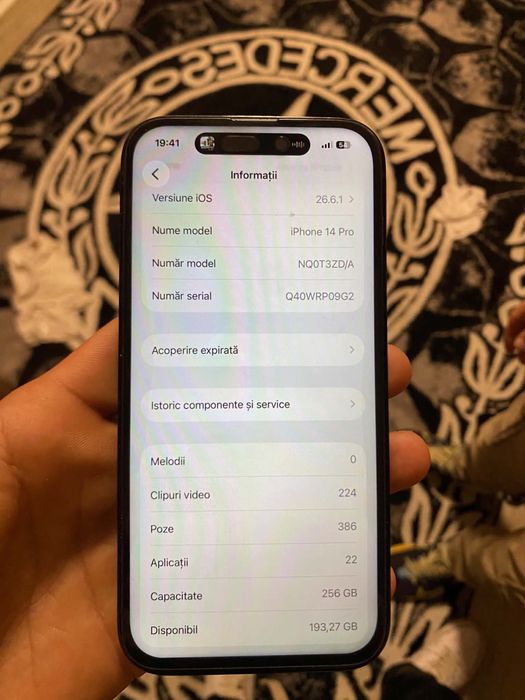 Vand iphone 14 pro,,256gb black