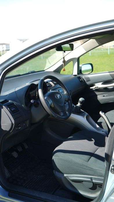 Toyota Auris 2.0
