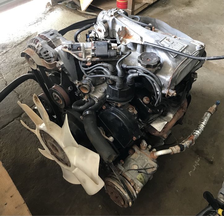 Mitsubishi Pajero 6G72 3л Двигатель