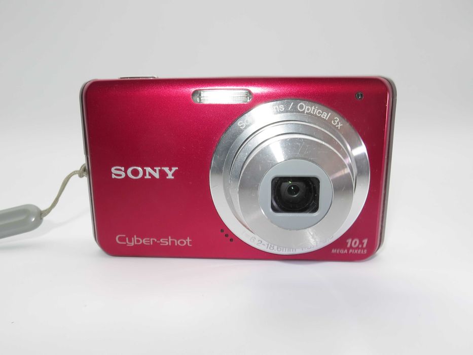 Sony Cyber-shot DSC W180 червен ултра компактен фотоапарат, малка цифрова камера, в отлично състояние, пълен комплект, тествана и работи перфектно