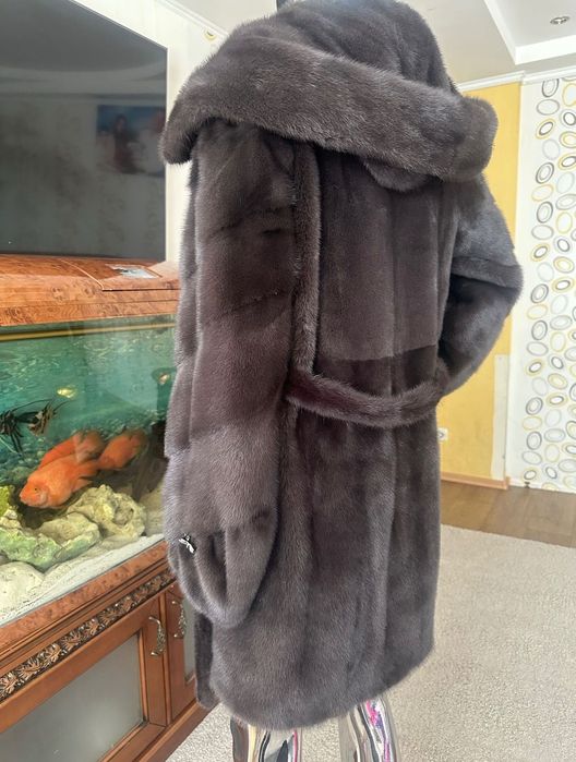 норковая шуба мокко с капюшоном
