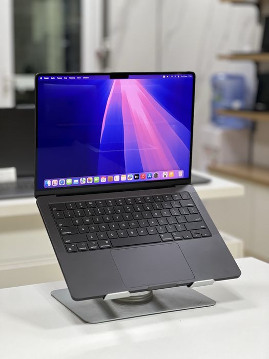 Apple Macbook Pro M4 | АКБ 100% | 16/1024Gb