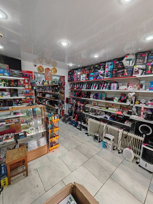 Продам магазин в центре города.