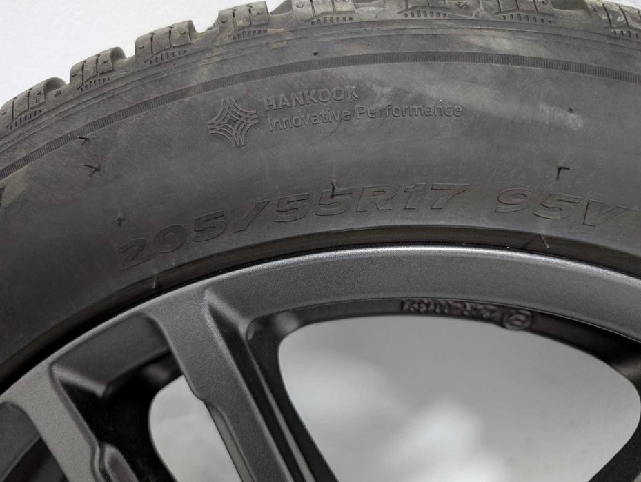 anvelope noi (DOT 2025) Hankook 205/55 R17 Winter Icept RS3 pe jante DEZENT TZ