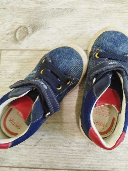 Детски сникърси Geox