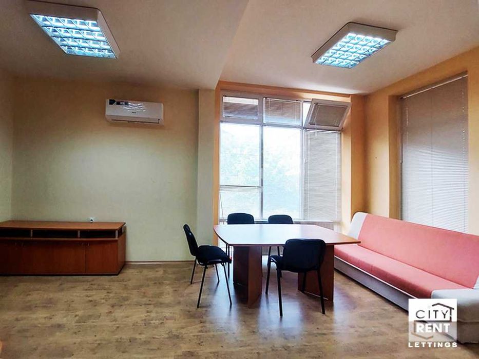 111351 Напълно обзаведен офис в кв. Картала, Велико Търново