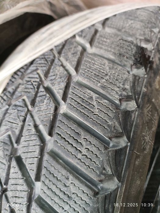 Продам зимню резину Nexen r15