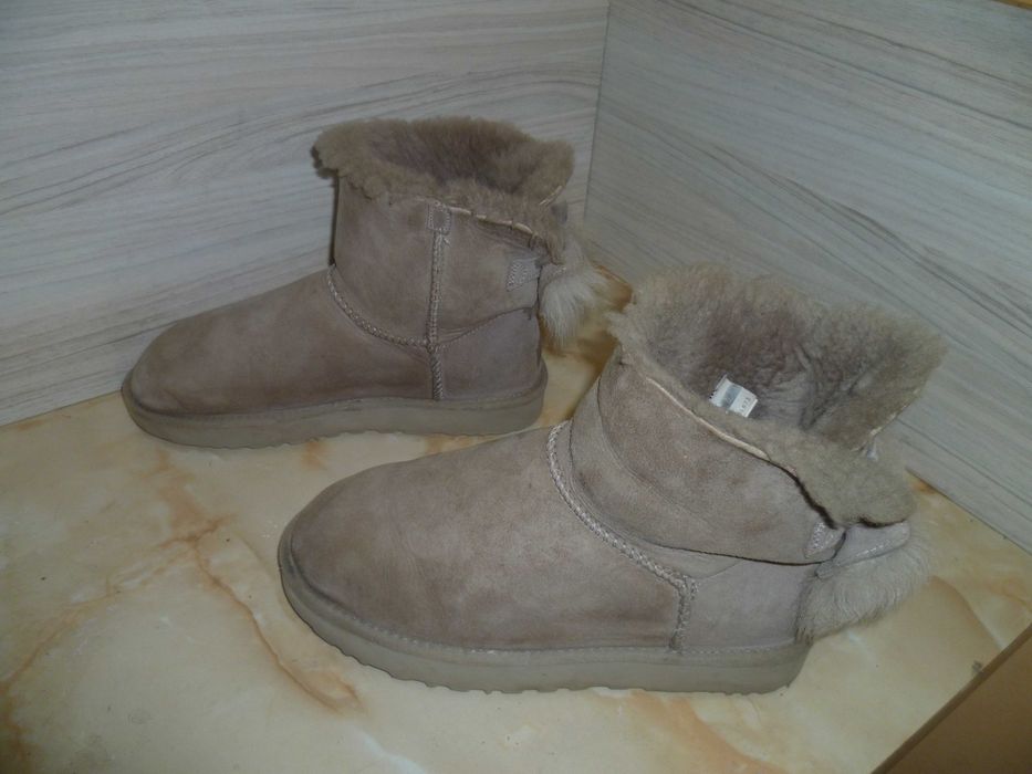 UGG оригинални ботуши №40