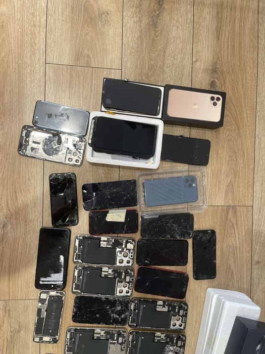 iPhone 11 12 13 14 pro max - части