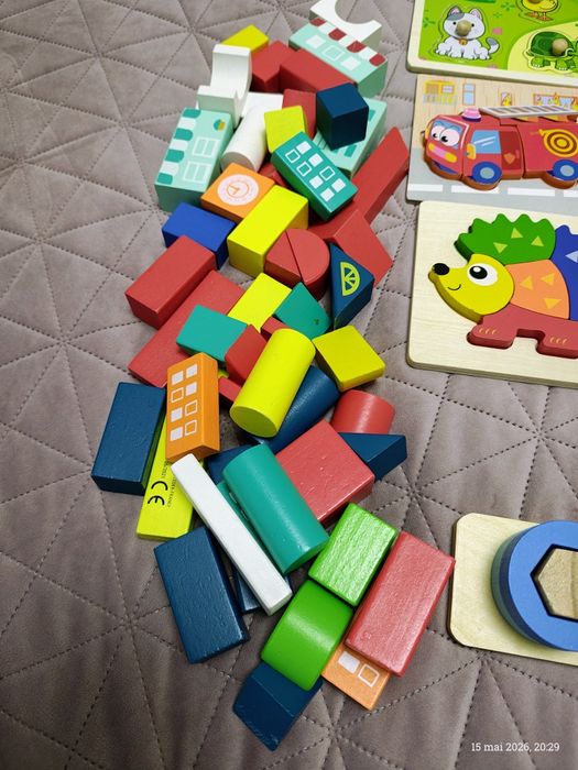 Jucării lemn, puzzle lemn lot
