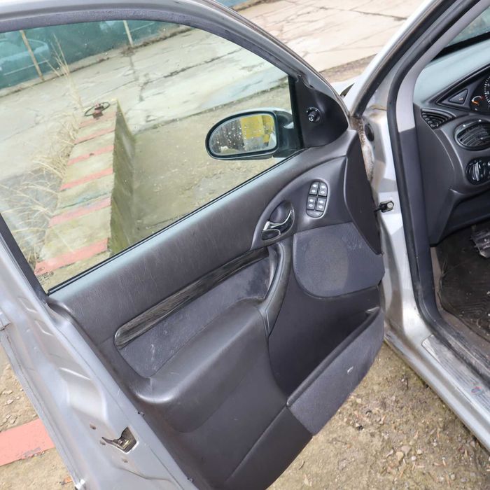 Форд Фокус 1.8тдди 90 к.с.2000г.Само на части