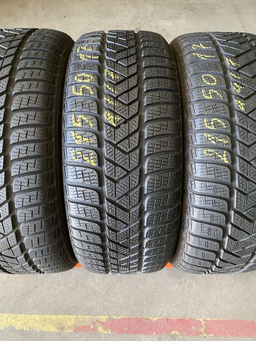 Anvelope iarna 215/50/17 Pirelli Sottozero 3 215 50 17 R17