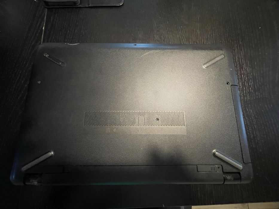 Laptop hp  2017 functional