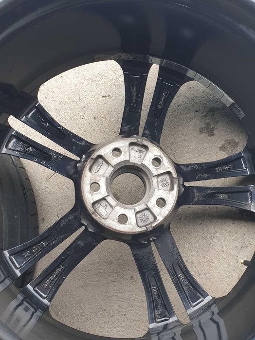 Диски AUDI SPEEDLINE R20 с шинами