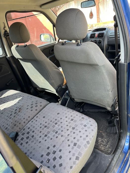 Vand Opel agila in perfecta stare de funcționare