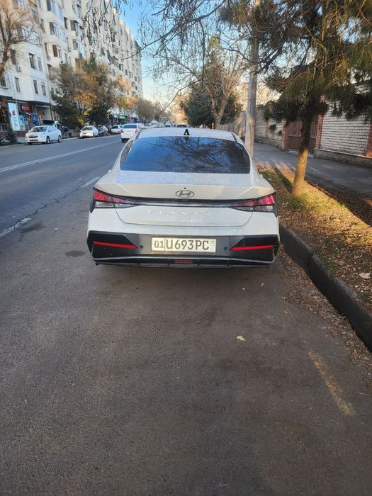 Hyundai Elantra res tailing