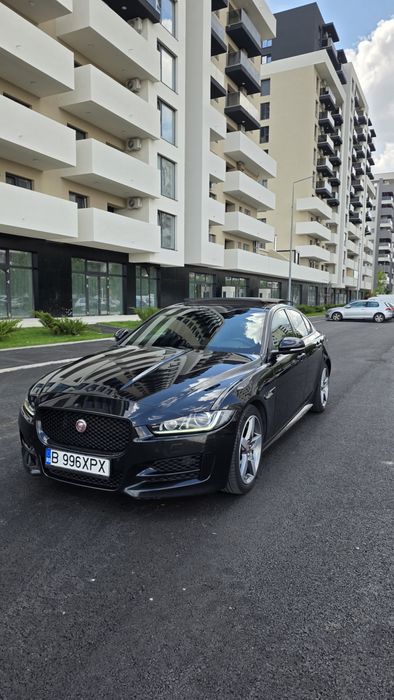 JAGUAR XE