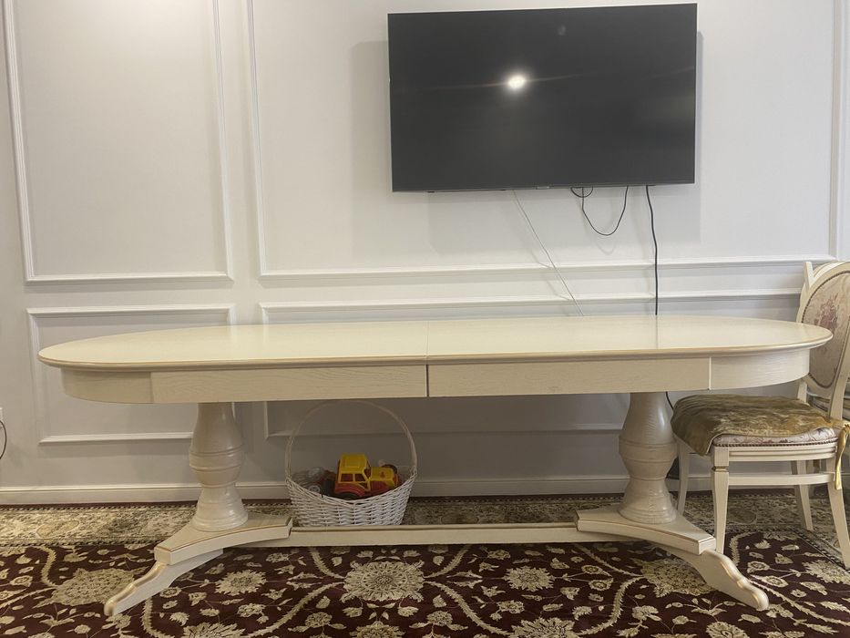 Продам стол раздвижной